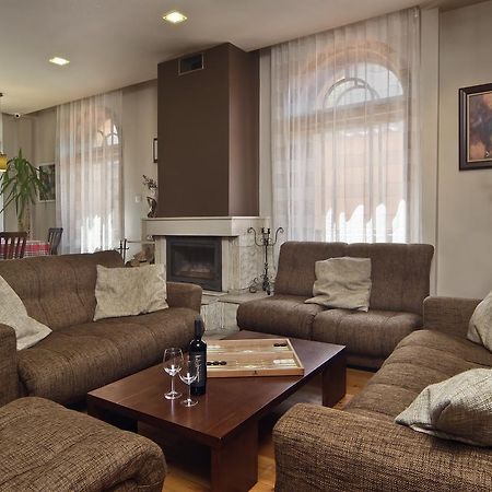 מלון Perushtitsa Anita House מראה חיצוני תמונה